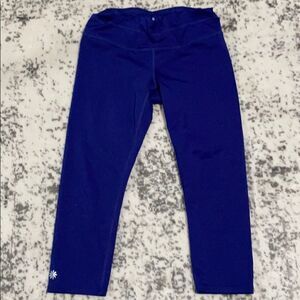Athleta Capri deep blue Leggings Size S in EUC